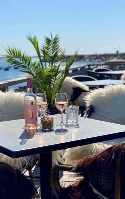 Kvarteretskatan! Ystad Esterno foto